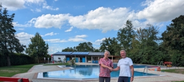 uebergabe-spielgeraete-freibad-s